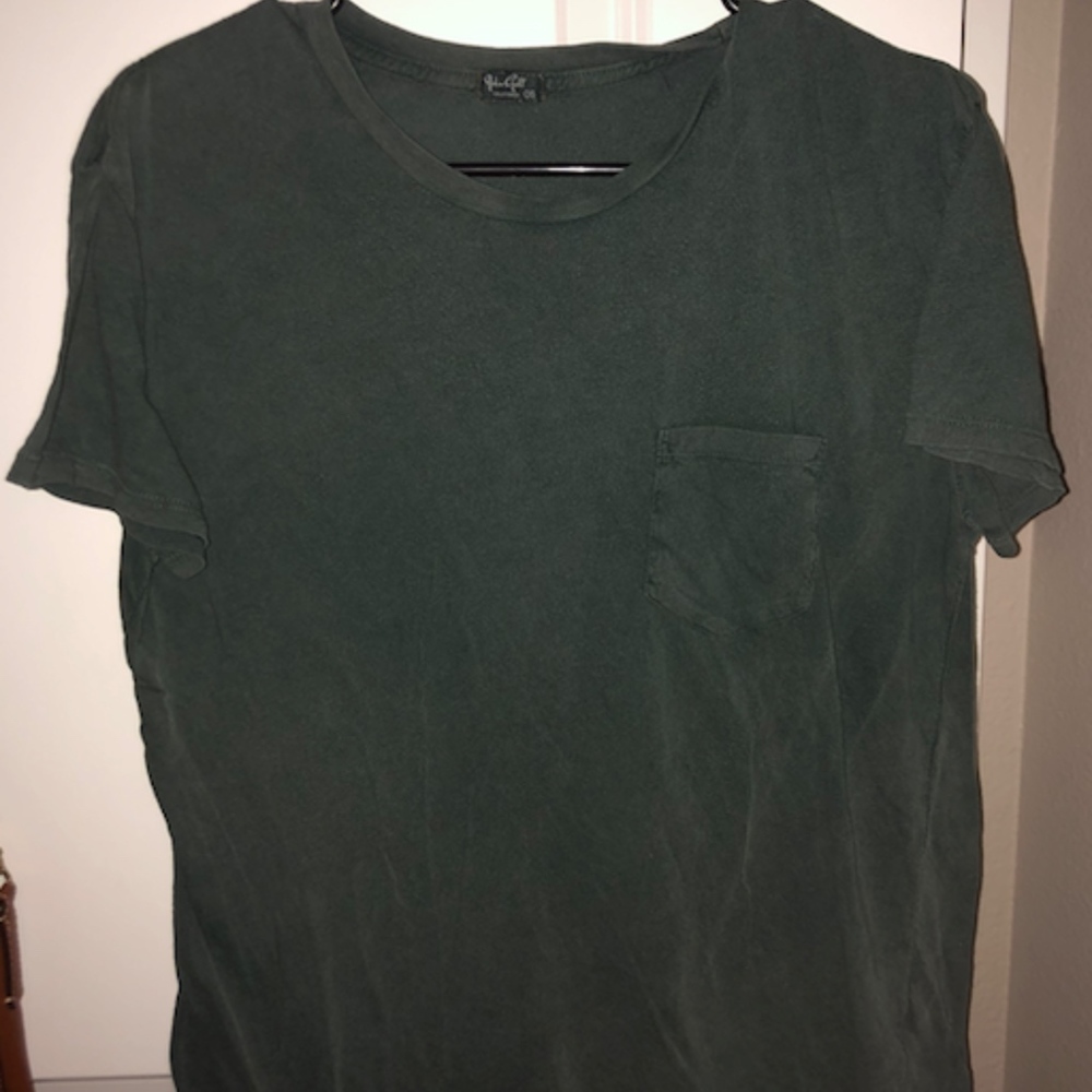 vintage faded t-shirt